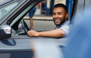 Uber、ユーザーが少しだけ歩いて別の人と相乗りする「Express POOL」開始