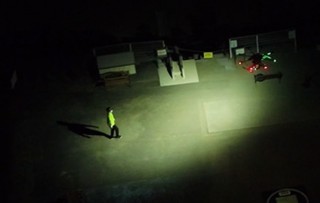 KDDI、世界初のモバイル通信による複数ドローンの「遠隔警備」に成功