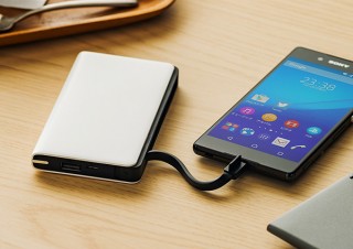 サンワサプライ、ケーブル一体型モバイルバッテリー「700-BTL032シリーズ」発売