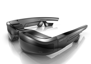 3Dに対応したiPod/iPhone向けビデオアイウエア「cinemizer plus」