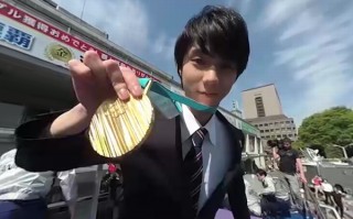 NHK、羽生結弦選手を上下左右から見たり視線も実感できるVR「金メダルパレード360°」公開