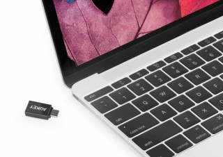 AUKEY、USB Type-C変換アダプター3個セットを40％オフの599円で販売