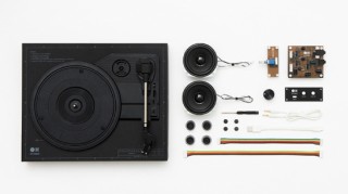 amadana、USB電源で動くDIYレコードプレーヤーキット「SPINBOX」を発売