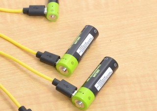 発売即売り切れだった「USB充電式乾電池」が入荷！単3と単4の2本セットを用意