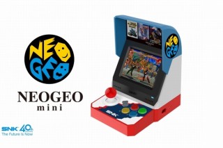 SNK版の“ミニ”が登場！名作タイトル40作品内臓の「NEOGEO mini (ネオジオ ミニ)」