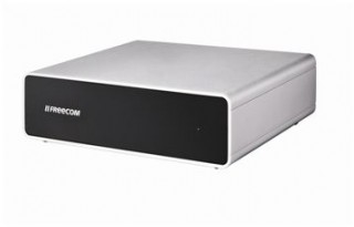 プロユーザーのためのデザイン性の高い外付HDD「HARD DRIVE QUATTRO」発売