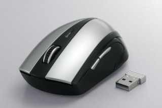 バッファローコクヨ、100種類の機能割り当てができる無線5ボタンマウス