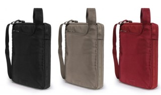 iPadにジャストフィットするおしゃれなショルダーバッグ「Finatex Extra Small」