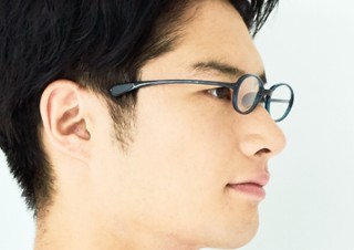 完売だったJINSの「こめかみメガネ」、カラバリ増やしてオンラインショップ限定で販売再開