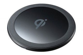 サンワサプライ、Qi準拠で最大10W出力対応のワイヤレス充電パッド「WLC-PAD14BK」を発売