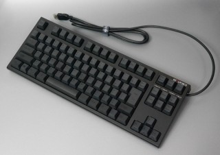 キーストロークの深さを打ちやすく調節できる高級キーボードならコレで決まり！