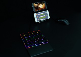 上海問屋、FPSに便利なバックライト搭載の左手用ゲーミングキーボードを発売