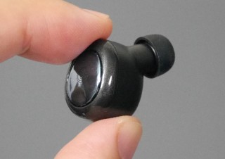 紛失時の補償サービスまで付属した、実売6千円台の完全ワイヤレスイヤホンの実力は？