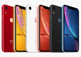 本日19日16時1分からiPhone XRの予約受付を開始。発売は10月26日