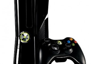 マイクロソフト、1万9800円の新型モデル「Xbox 360 4GB」を発売