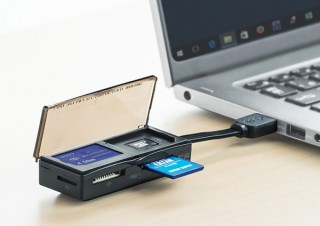サンワサプライ、メモリカードケース付きカードリーダーを発売
