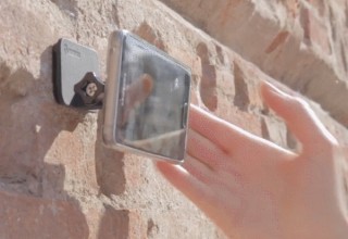岩でも木でも凸凹な場所にピタリと張り付き写真・動画撮影できるスマホマウント「STICK iT」
