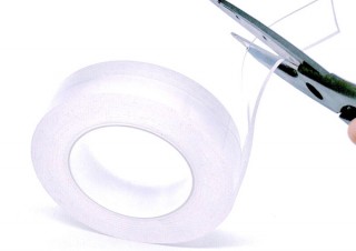 自由にカットしてピタッ！ 洗えば繰り返し使えるゲルグリップテープ「Monkey Grip」