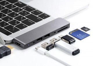 Apple製品を拡張する二種類のUSB Type-Cハブ＆カードリーダー