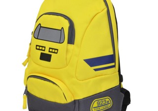 カナック、鉄道シリーズより「923形ドクターイエローリュック」発売