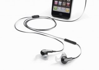 ボーズ、Apple製品専用のモバイルヘッドセット「Bose MIE2i mobile headset」
