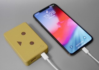 かわいいだけじゃない実力派、USB PDでスマホを急速充電できるダンボーのモバイルバッテリー