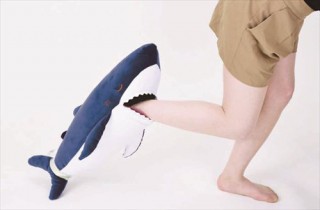 ヴィレヴァン、クール素材のひんやり抱き枕「ねむねむ」で水辺の動物の3モデルを発売