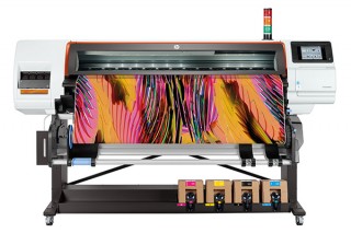 HP社が分光測色機を内蔵するデジタルテキスタイルプリンタ「HP Stitch S」シリーズを発表