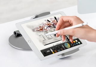 上海問屋、クルクルと回るターンテーブルを搭載したスマホやタブレット用のスタンドを発売