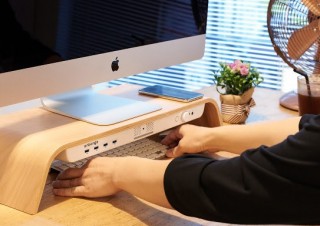 休憩しろ！と言ってくる、お節介なPCスタンド「nocnoc base」登場