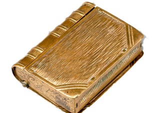 マッチの歴史や多彩なラベルデザインを紹介する「マッチ 〜魔法の着火具・モダンなラベル〜」展