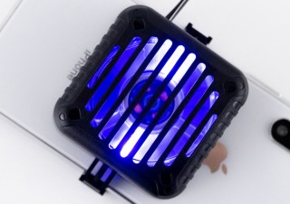 上海問屋、熱くなった端末をクールに冷やすクリップ固定式のスマホクーラーを発売