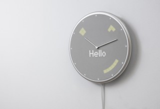 +Style、光と音で通知するスマート掛け時計Glance Clockを発売