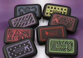 アコス、ケーブル等を収納できるFate/stay night [Heaven's Feel]マルチハードケース発売