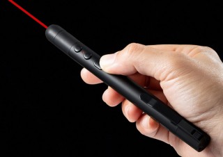 サンワサプライ、照射サイズを変更できる赤色レーザー搭載パワーポインターを発売