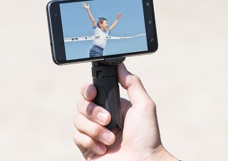 サンワサプライ、三脚と一脚の2WAY使用可能なコンパクトサイズのスマホスタンド発売