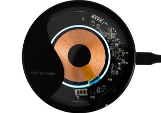 上海問屋、トップカバーが透明で内部の基板が見えるQi対応ワイヤレス充電器を発売