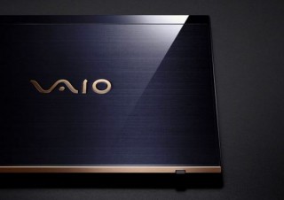 独立5周年のVAIO、「勝色特別仕様」の数量限定2モデルを発表。1万円キャッシュバックも