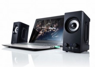 サンワサプライ、最大出力6Wで低音域強調サウンドの「USB電源スピーカー」発売