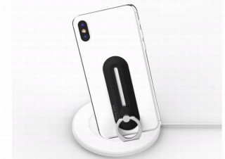 スマホリングの位置をスライドして好みに変えられる「iRing Slide single」
