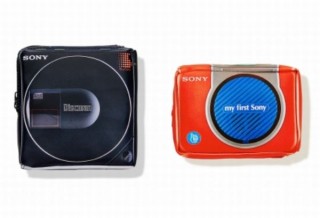 懐かしのウォークマンがそのままポーチに、40周年のソニーオリジナルアイテム