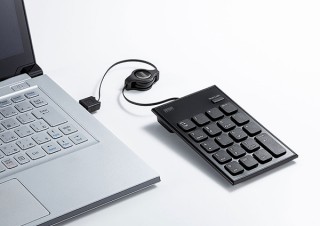 サンワサプライ、ワイヤレスタイプとケーブル巻取り型のUSBテンキーの新製品を発売