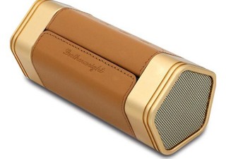 Gloture、レザーとメタルを使用したレトロデザインのスピーカーLeatherweightを発売