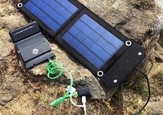 Gloture、快晴時4時間で充電完了するソーラー発電機Infinite Solar 5を発売