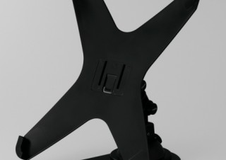 バッファローコクヨ、角度を自由に調整できるiPad専用スタンド