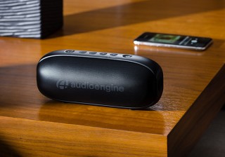コペック、迫力サウンドを手軽に持ち運べるスピーカーAudioengine 512を発売