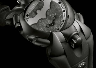 バットマンとイタリア時計ガガミラノがコラボ　世界限定300本の希少モデル発売