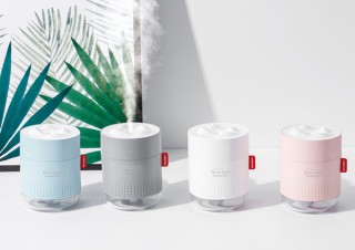 細かなミストと柔らかな明かりでくつろぎ空間を演出。かわいらしい卓上USB加湿器「雪あかり」