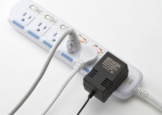 サンワサプライ、ACアダプタを無理なく接続できる設計の電源タップ「TAP-S10Nシリーズ」を発売