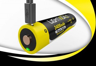 乾電池の代わりにも使えるモバイルバッテリー「LIGHTINGALE（ライティンゲイル）」